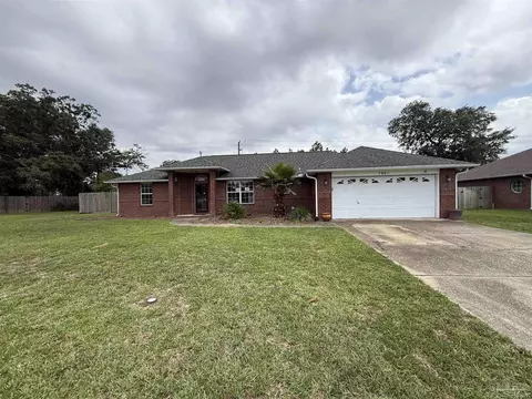 7901 Amethyst Dr, Pensacola, FL 32506
