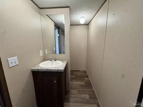 5049 Bent Tree Rd, Milton, FL 32583 photo 9