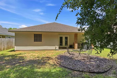 Exterior - 5183 Teresa Dr, Milton, FL 32583 photo 7 of 12