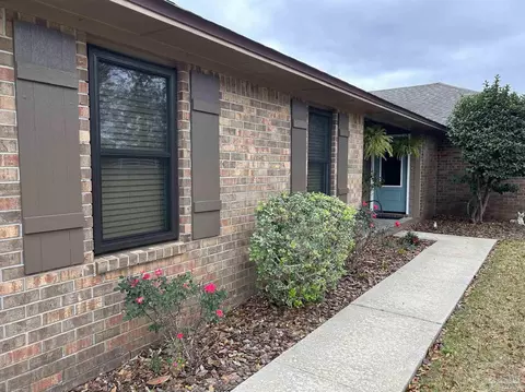 Exterior - 1238 Tate Rd, Cantonment, FL 32533 photo 2 of 5