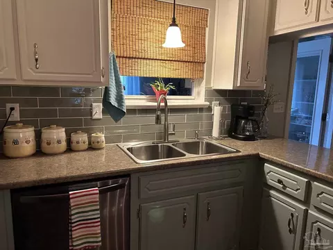 Kitchen - 1238 Tate Rd, Cantonment, FL 32533 photo 3 of 6