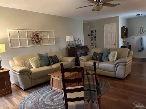 Living - 1238 Tate Rd, Cantonment, FL 32533 photo 4 of 6