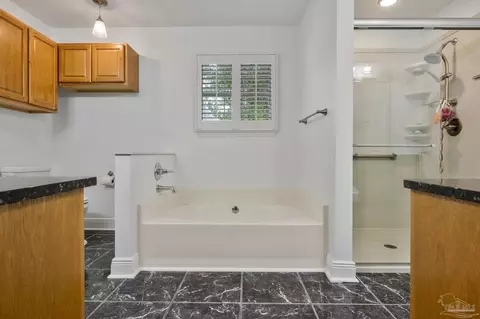 Bath - 5662 Als Way, Milton, FL 32583 photo 1 of 13