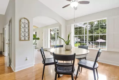 Dining - 5662 Als Way, Milton, FL 32583 photo 4 of 4