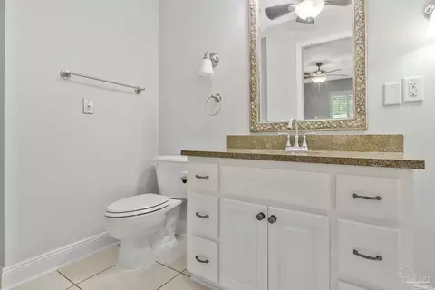 Bath - 5662 Als Way, Milton, FL 32583 photo 9 of 13