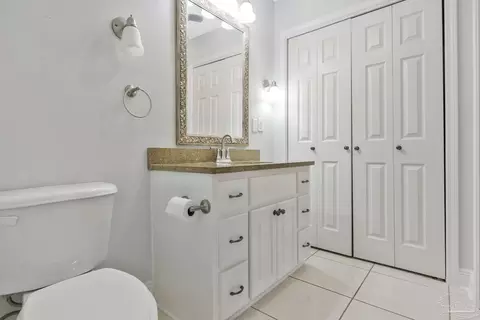 Bath - 5662 Als Way, Milton, FL 32583 photo 10 of 13