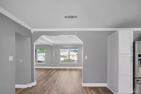 Entry Way - 4681 Pine Ln, Pace, FL 32571 photo 3 of 7