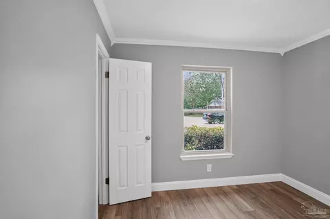 Bedroom - 4681 Pine Ln, Pace, FL 32571 photo 3 of 9