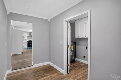Entry Way - 4681 Pine Ln, Pace, FL 32571 photo 7 of 7