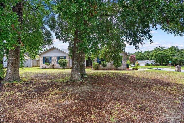 7967 Briaroak Dr, Pensacola, FL 32514