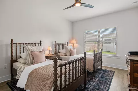 Bedroom - 5970 Cherry Hill Cir, Pace, FL 32571 photo 4 of 11