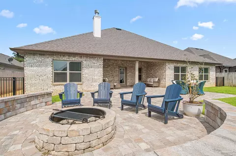 Exterior - 5970 Cherry Hill Cir, Pace, FL 32571 photo 11 of 18