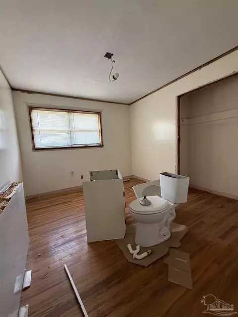 Bedroom - 4663 Chumuckla Hwy, Pace, FL 32571 photo 1 of 4