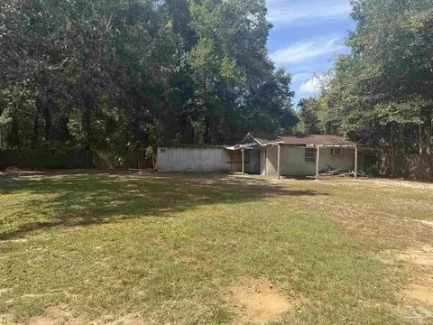 Exterior - 4663 Chumuckla Hwy, Pace, FL 32571 photo 3 of 6