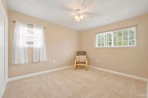Bedroom - 6517 Robin Ave, Milton, FL 32570 photo 2 of 4