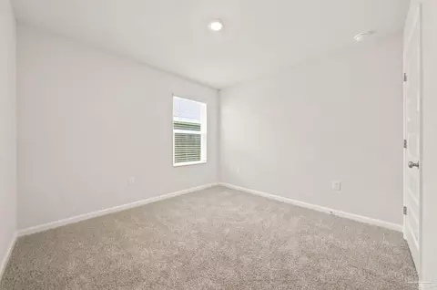 Bedroom - 4381 Tiger Oak Ct, Pace, FL 32571 photo 3 of 8