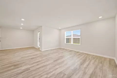 Living - 4381 Tiger Oak Ct, Pace, FL 32571 photo 4 of 4