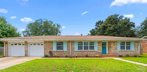 7351 Chesterfield Rd, Pensacola, FL 32506