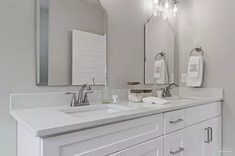 Bath - 4853 Aleff Rd, Pace, FL 32571 photo 3 of 11