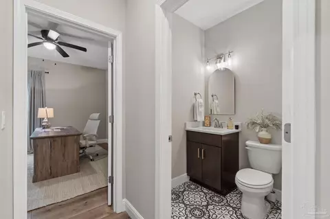 Entry Way - 4853 Aleff Rd, Pace, FL 32571 photo 6 of 6