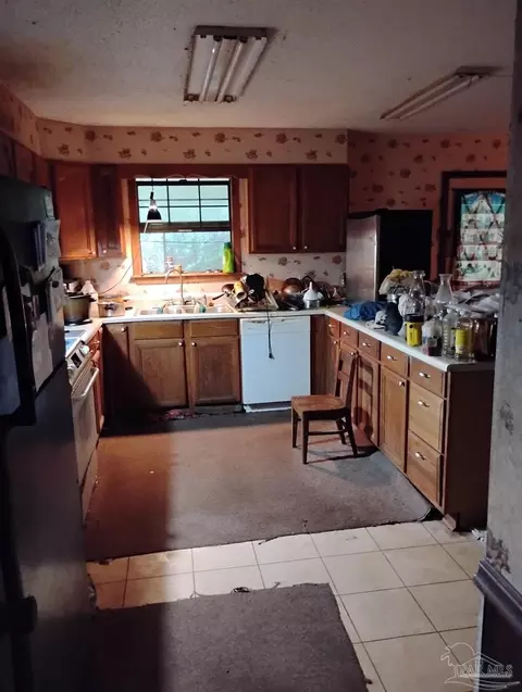 136 Navarro Rd, Cantonment, FL 32533 photo 3