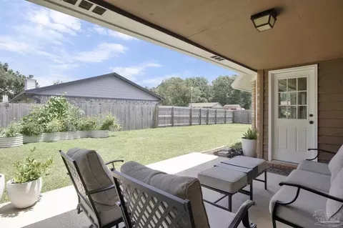 Exterior - 5688 Dove Dr, Pace, FL 32571 photo 3 of 5