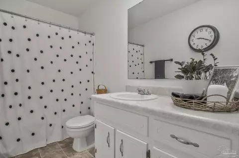 Bath - 5688 Dove Dr, Pace, FL 32571 photo 3 of 3