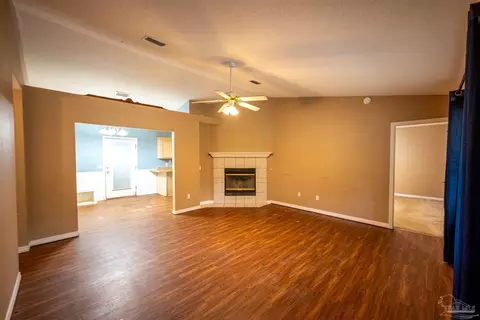 7472 Johnson Rd, Milton, FL 32583 photo 1