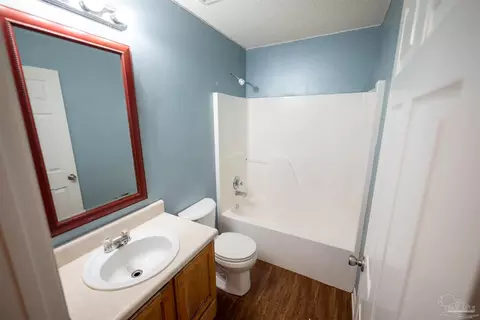 7472 Johnson Rd, Milton, FL 32583 photo 9