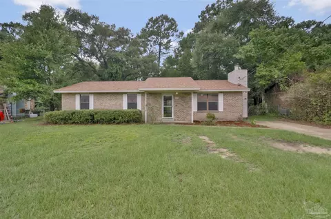 6119 Forest Pines Dr, Pensacola, FL 32526