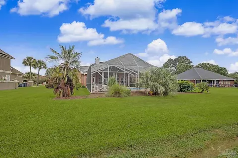 Exterior - 5625 Sandstone Dr, Pace, FL 32571 photo 8 of 14