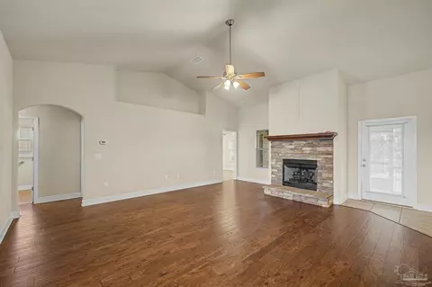 Living - 4833 Perspective Dr, Milton, FL 32570 photo 5 of 7