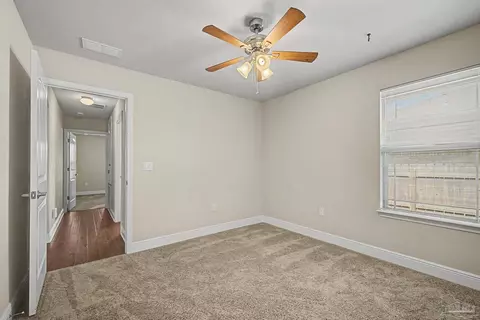 Bedroom - 4833 Perspective Dr, Milton, FL 32570 photo 5 of 8