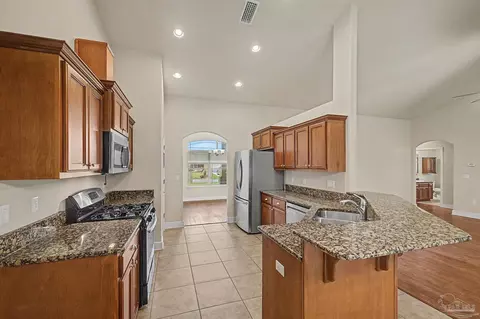Kitchen - 4833 Perspective Dr, Milton, FL 32570 photo 1 of 5