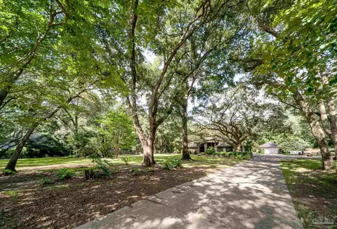 3140 Sonya St, Pace, FL 32571 photo 1