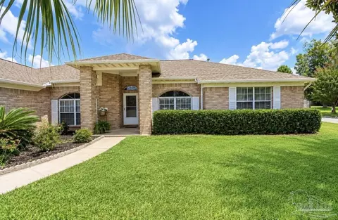 401 Thorn Ct, Pensacola, FL 32526