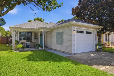 5574 Millbend Pl, Gulf Breeze, FL 32563