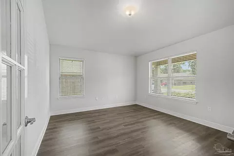 5968 Parsonage Cir, Milton, FL 32570 photo 9
