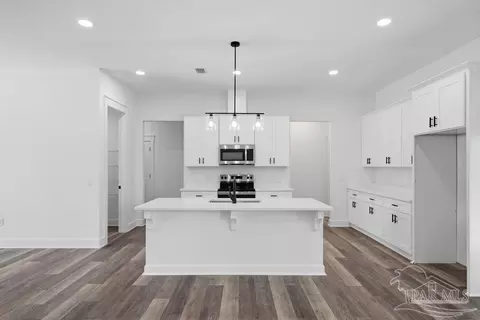 Kitchen - 4224 Byrnwyck Pl, Pace, FL 32571 photo 1 of 3