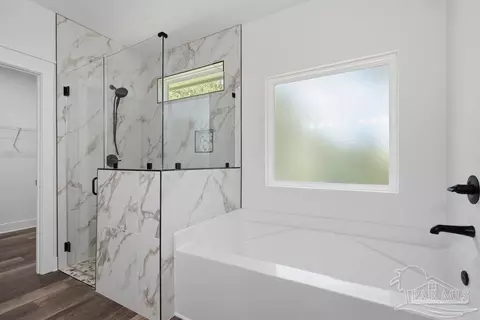 Bath - 4224 Byrnwyck Pl, Pace, FL 32571 photo 2 of 3