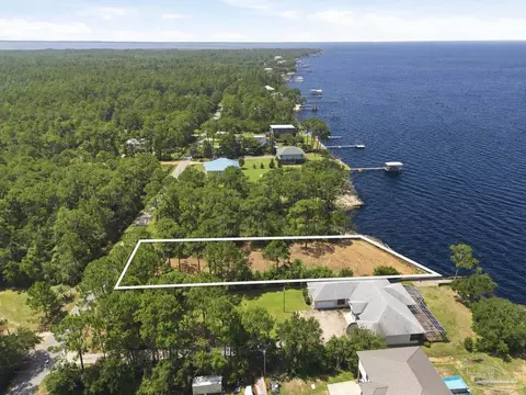 973 Dolphin Rd, Milton, FL 32583 photo 4