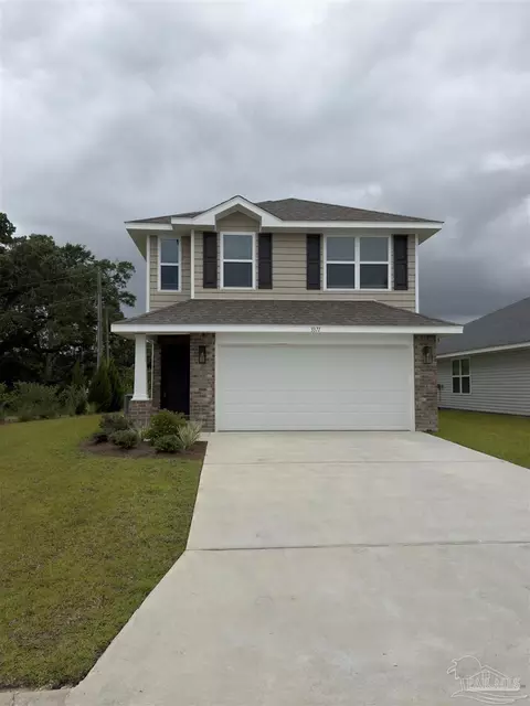 3371 Bliss Ln #1E, Cantonment, FL 32533