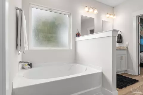 Bath - 7780 Saddlebrook Ave, Pace, FL 32571 photo 1 of 3