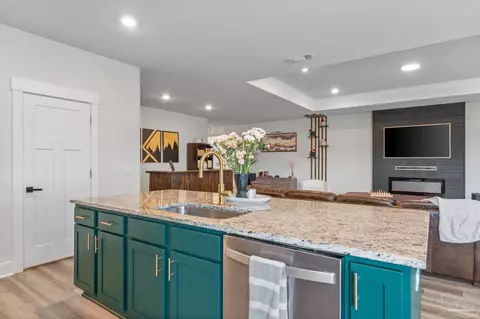 Kitchen - 7780 Saddlebrook Ave, Pace, FL 32571 photo 4 of 4