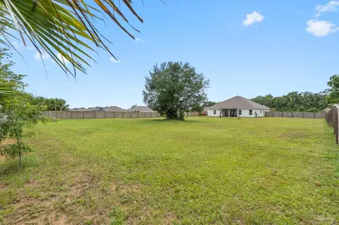 Exterior - 7780 Saddlebrook Ave, Pace, FL 32571 photo 7 of 8