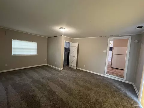 Living - 219 Ruby Ave, Pensacola, FL 32505 photo 3 of 3