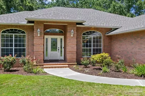 Exterior - 964 Broken Arrow Ln, Cantonment, FL 32533 photo 2 of 9