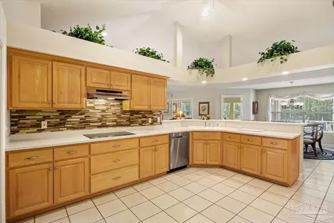 Kitchen - 964 Broken Arrow Ln, Cantonment, FL 32533 photo 3 of 3