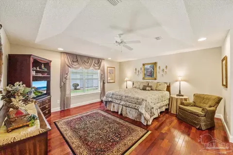 Bedroom - 964 Broken Arrow Ln, Cantonment, FL 32533 photo 1 of 4