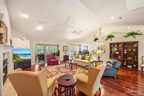Living - 964 Broken Arrow Ln, Cantonment, FL 32533 photo 1 of 3